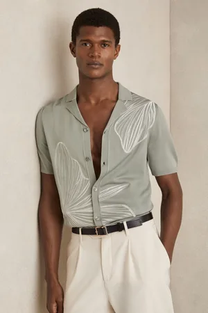 Reiss Laurent Flower Embroidered Knit ShirtSmall