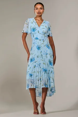 Jolie Moi Angel Sleeve Pleated Chiffon Maxi Dress44