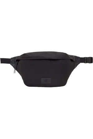 Calvin Klein Oversized Metro Bum Bageen maat