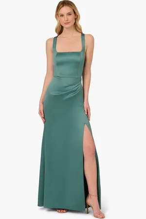 Adrianna Papell Green Sleeveless Satin Crepe Gown36