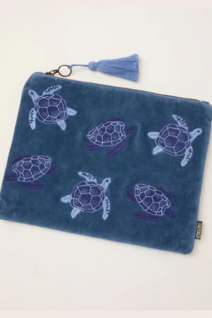 Fat Face FatFace Turtle Embroidered Poucheen