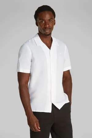 Calvin Klein Essential Padded Shirtmedium