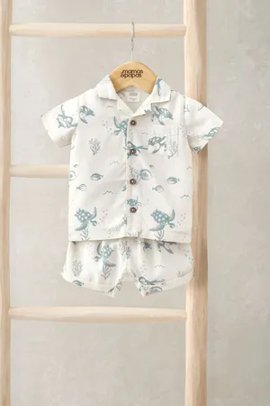 Mamas & Papas White Turtle Under The Sea Print Shirt & Shorts Set6874cm