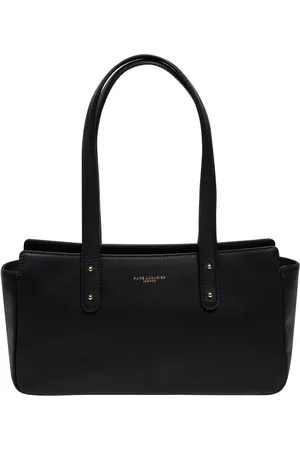PURE LUXURIES LONDON Samantha