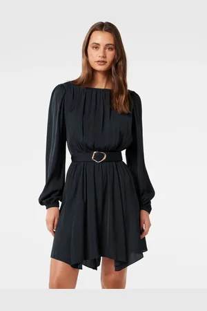 Forever New Florentine Belted Mini Dress38