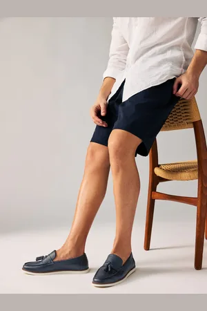 Next Gebosseleerde loafers met kwastjeuk8eu42