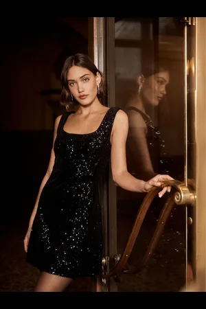 Forever New Katie Sequin Mini Dress40