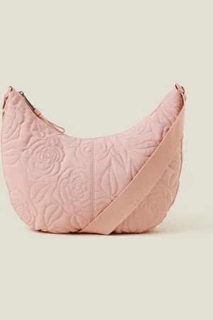 Accessorize Large Floral Quilted Sling BagEén