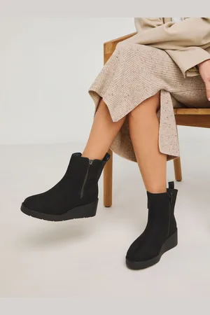 Simply Be Wide Fit Zip Detail Wedge Ankle BootsEU 41 (UK 7)
