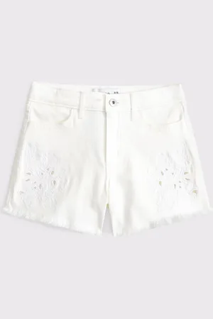 Abercrombie & Fitch Cream High Rise Relaxed Denim Shorts With Floral Print Cut Out Detail17 jaar