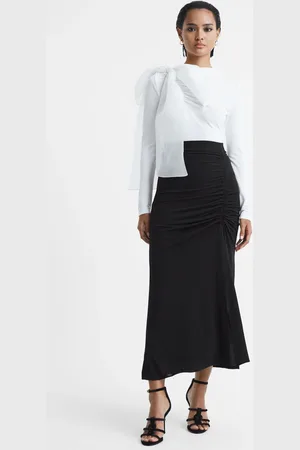 Reiss Aansluitende gerimpelde Eleanor midirok met hoge taille34