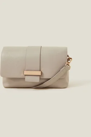Accessorize Leather Metal Bar Cross-Body BagEén