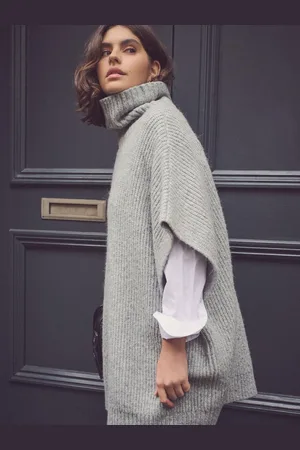 Next Roll Neck Knitted Containing Alpacca Wool PonchoS-M