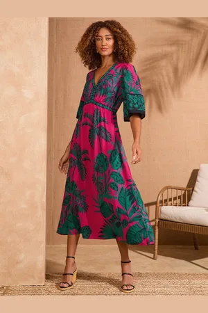 Love & Roses Printed V-Neck Kimono Sleeve Midi Dress38