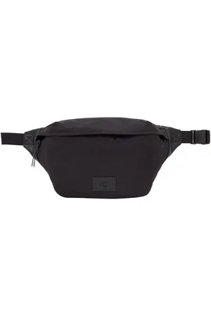 Calvin Klein Oversized Metro Bum Bageen maat