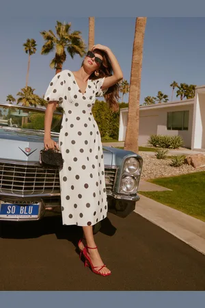 Friends Like These V-Neck Satin Puff Sleeve Midi Dress42