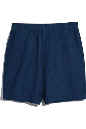 Farah Blue 100% Organic Cotton Redwald Waffle Shorts in Cold MetalMedium