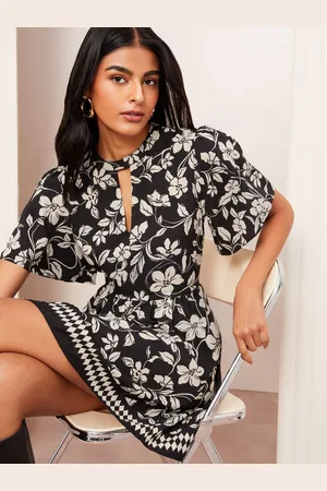 Friends Like These Riviera Keyhole Flutter Sleeve Mini Dress44