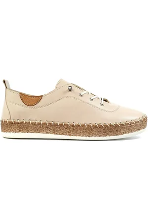 Lunar Evie Cream Lea. Plimsoll ShoesEU 38 (UK 5)