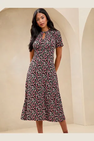 Lipsy London Printed Short Sleeve Keyhole Jersey Midi Dress34