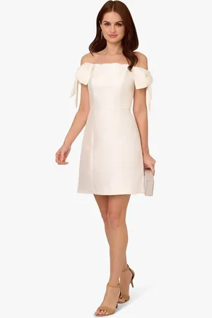 Adrianna Papell Scallop Neck Short White Dress38