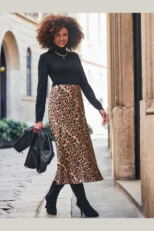 Sosandar Print Satin Slip Skirt48