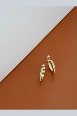 Karen Millen Gold Tone Small Crystal Hoop EarringsEén
