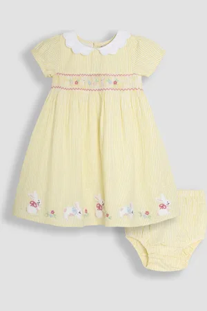 JoJo Maman Bébé Seersucker Appliqué Smocked Dress5662cm