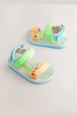 Next Wandelsandalen met verstelbare klittenbanduk8eu255