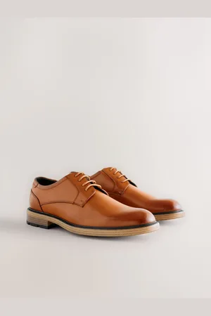 Next Derby schoenen met contrasterende zoolEU 41 (UK 7)