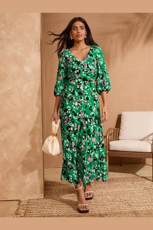 Love & Roses Printed V-Neck Puff Sleeve Midi Dress42