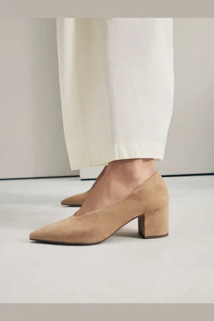 Next Forever Comfort Leather Point Toe Low Block Heelseu41