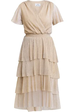 Gina Bacconi Gold Cheri Metallic Knit Tiered Dress48