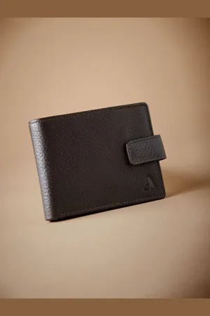 Next Signature Monogram WalletS