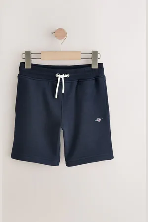 GANT Shield Sweat Shorts11