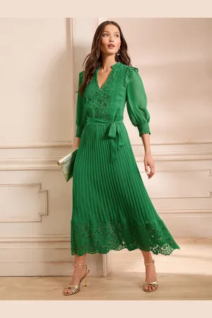 Love & Roses Lace Detail Pleated 3/4 Sleeve Midi Dress42