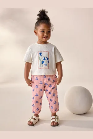 Next Set van 100% katoenen T-shirt en broek (3mnd-7jr)6