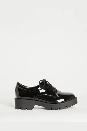 Lipsy London Gladde schoolbrogues met veters en dikke zoolEU 35.5 (UK 3)