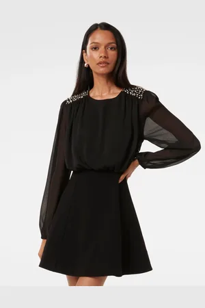 Forever New Petite Nyla Diamante Trim Mini Dress34