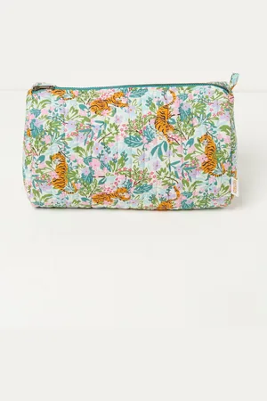 Fat Face Tiger Print Quilted Wash Bageen