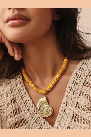 Next Shell Yellow Beaded Necklaceeen