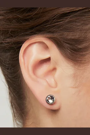 Karen Millen Silver Tone Crystal Dot Stud EarringsEén