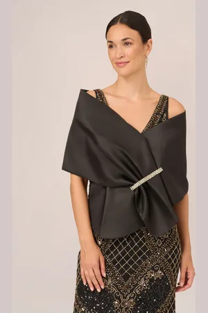 Adrianna Papell Mikado Embellished Wrap Black PonchoEén
