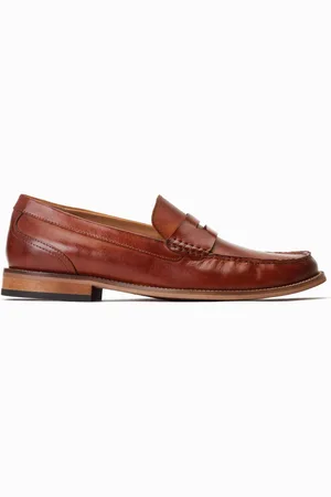 Base London Garfield Slip On Cream Loafersuk9eu43
