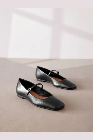 Next Signature Leather Square Toe Mary Jane ShoesEU 39 (UK 6)