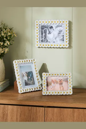 Next Spring Daisy Photo Frame7 x 5 IN