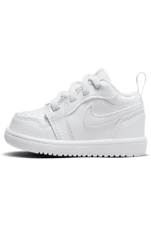 Nike schoenen maat 22 hot sale