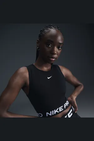 Nike Pro korte tanktop met Dri-FIT voor dames