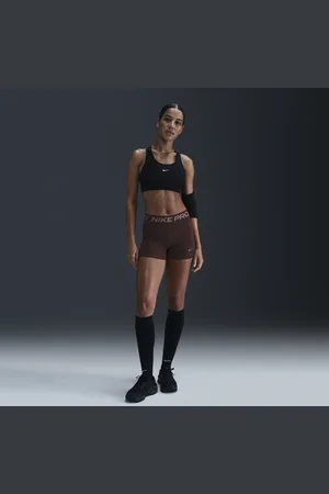 Nike Pro Leak Protection: Period bikeshorts met halfhoge taille voor dames (8 cm)