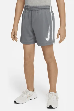 Nike Multi Dri-FIT trainingsshorts met graphic voor jongens